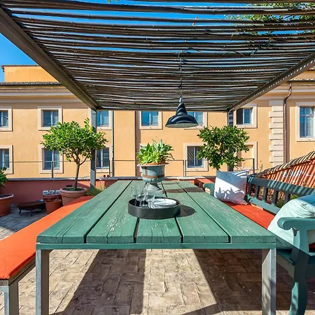 Skylife Eco-luxe Trastevere Haven Apartament *